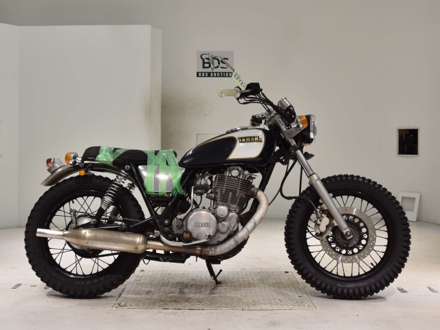Yamaha SR400 2001