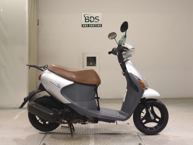 Suzuki LETS4