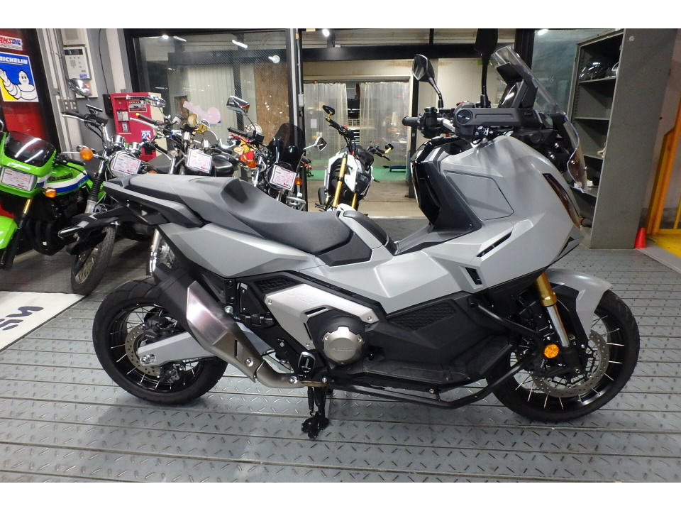 Honda X-ADV750 2025