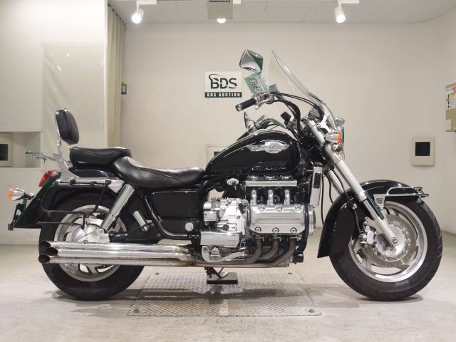 Honda GL1500C F6C VALKYRIE 1997