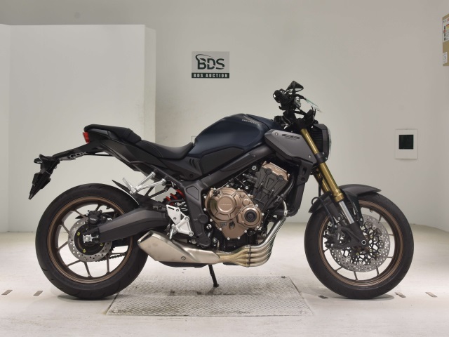Honda CB650R 2024
