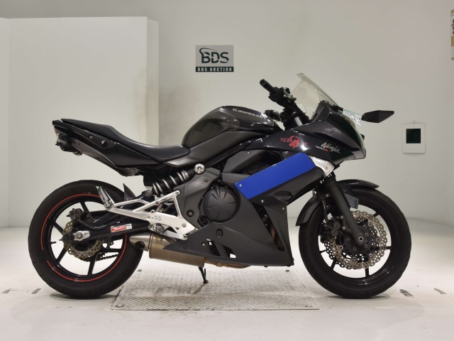 Kawasaki NINJA400R 2011