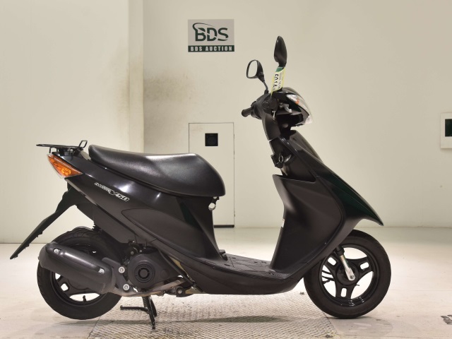 Suzuki ADDRESS V50