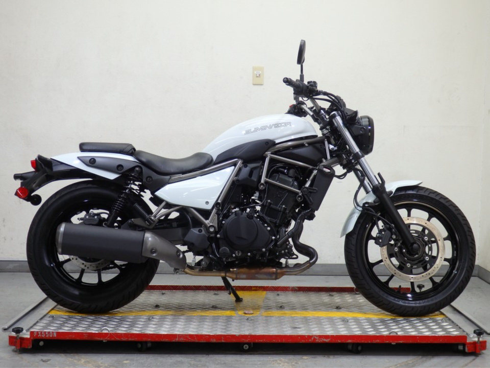 Kawasaki ELIMINATOR 400 2023