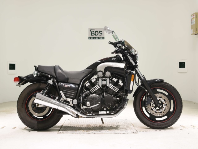 Yamaha V-MAX1200 2005
