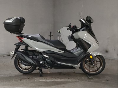 Honda FORZA 2023