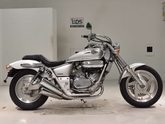 Honda MAGNA250 2003