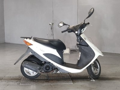 Suzuki ADDRESS V50
