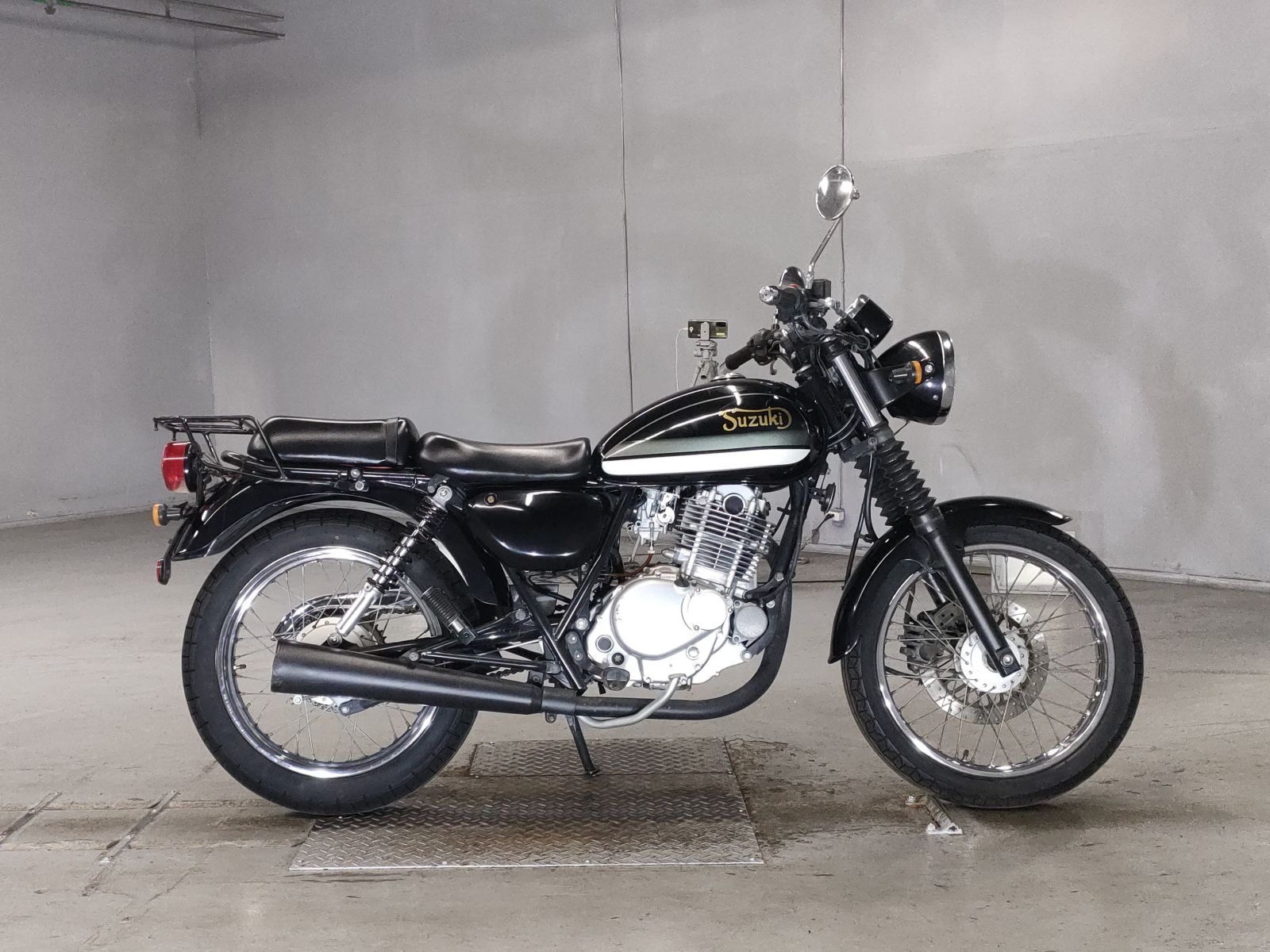 Suzuki ST250 2005