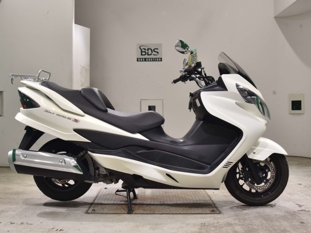 Suzuki SKYWAVE 250S