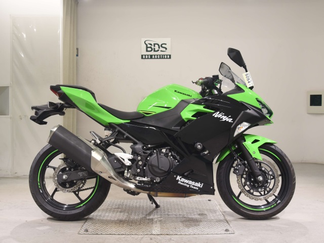 Kawasaki NINJA400 2019