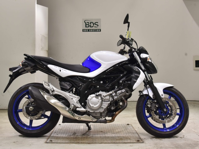 Suzuki GLADIUS SFV400 2017