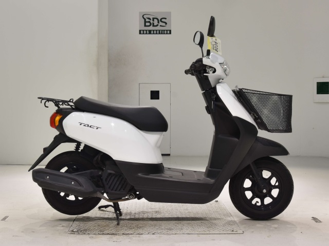 Honda TACT BASIC 2024