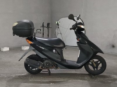 Suzuki ADDRESS V50