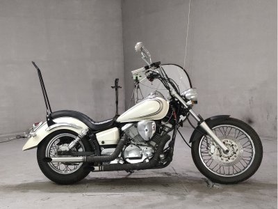 Yamaha DRAGSTAR XVS250 2005
