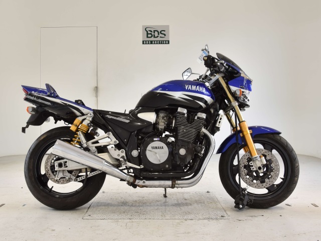 Yamaha XJR1300 2002