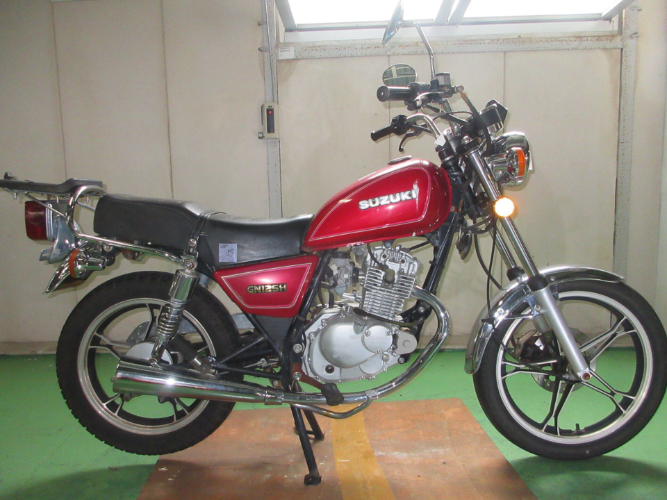 Suzuki GN125H 2014