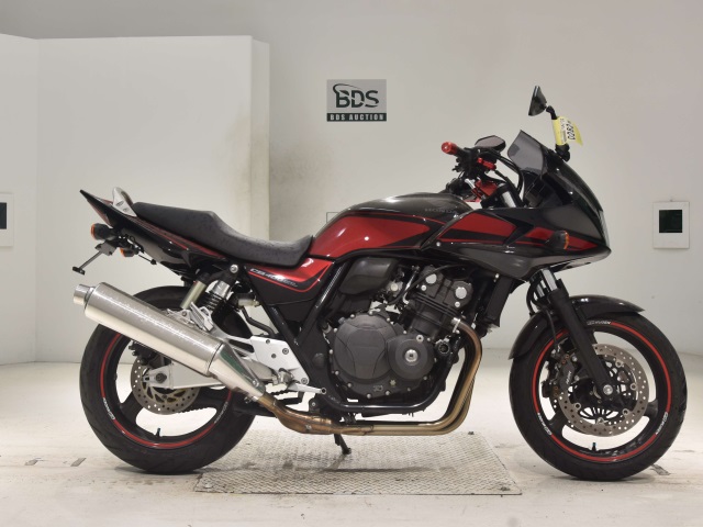 Honda CB400SFV BOLDOR 2010