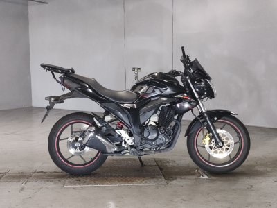 Suzuki GIXXER150