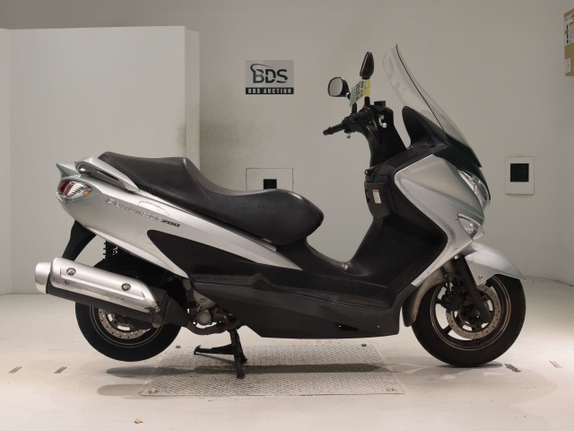 Suzuki BURGMAN200