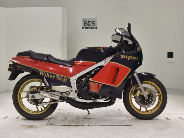 Suzuki RG400 GAMMA 1985