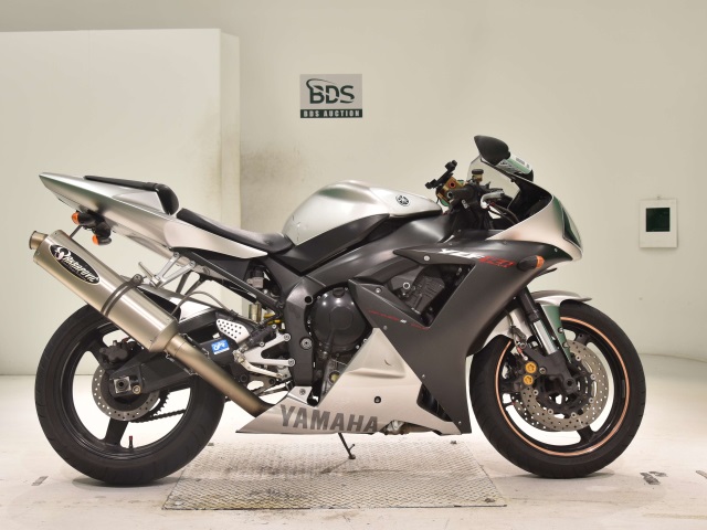 Yamaha YZF-R1 2003