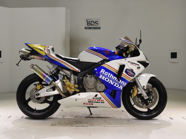 Honda CBR600RR 2004
