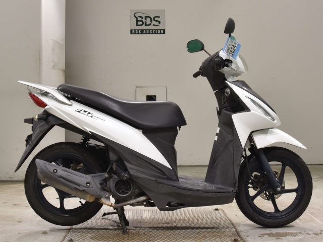 Suzuki ADDRESS V110