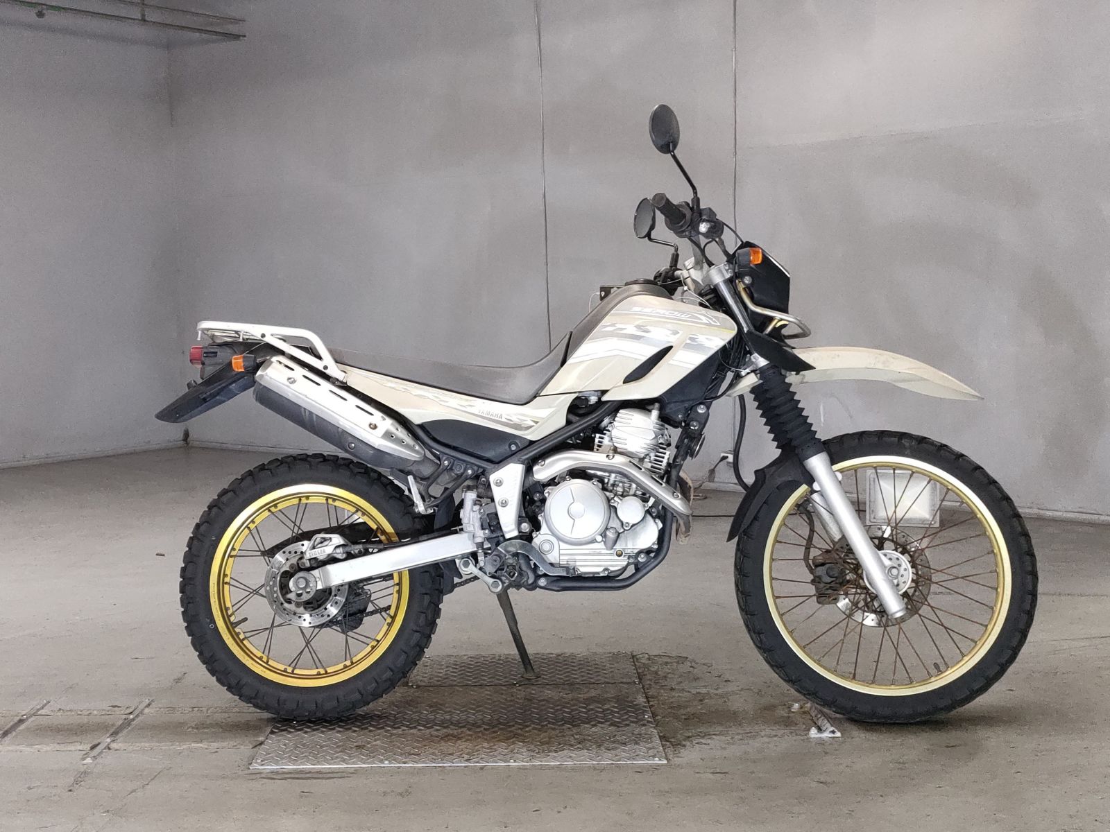 Yamaha SEROW XT250 2014