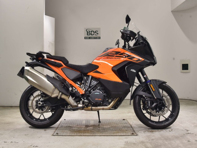 KTM 1290 SUPER ADVENTURE S 2024