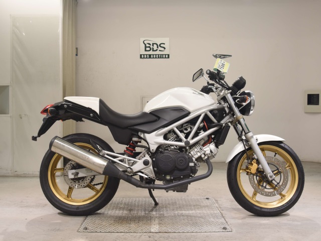 Honda VTR250 2009
