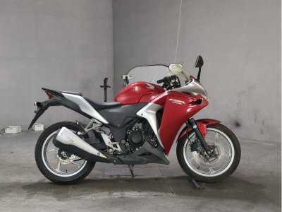 Honda CBR250R 2011