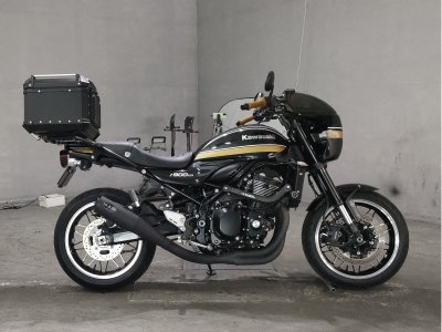 Kawasaki Z900RS 2022