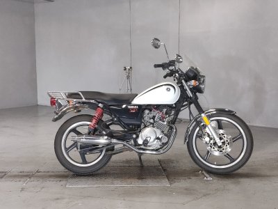 Yamaha YB125SP 2015