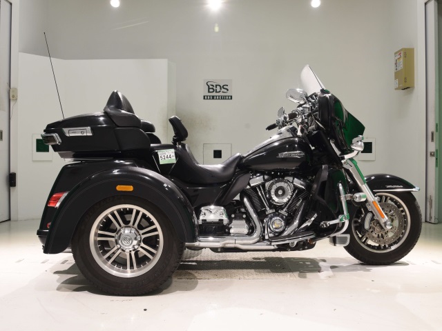 HD ELECTRA GLIDE FLHTCU1750 TRIKE 2018
