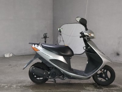Suzuki ADDRESS V50
