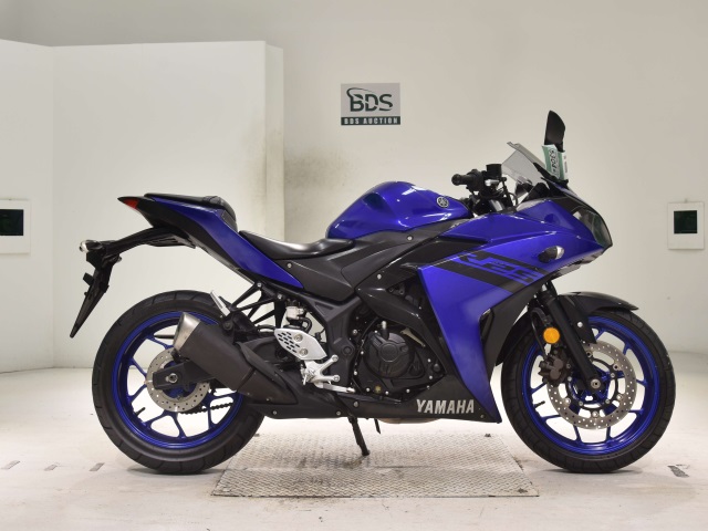 Yamaha YZF-R25 2018