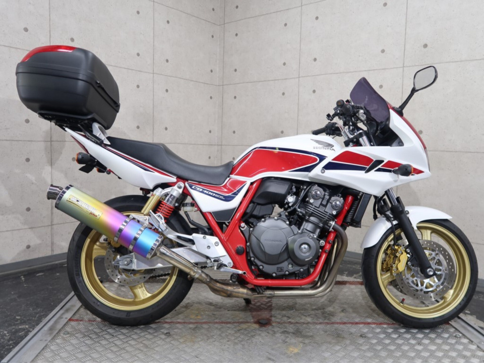 Honda CB400 Sﾎﾞﾙﾄﾞｰﾙ 2011