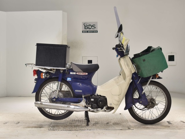 Honda C50 2008