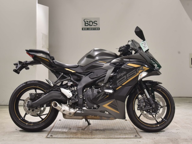 Kawasaki NINJA ZX-25R 2022