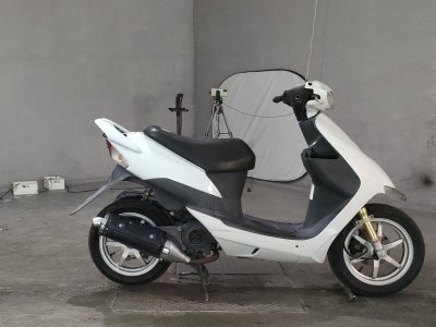 Suzuki SEPIA ZZ