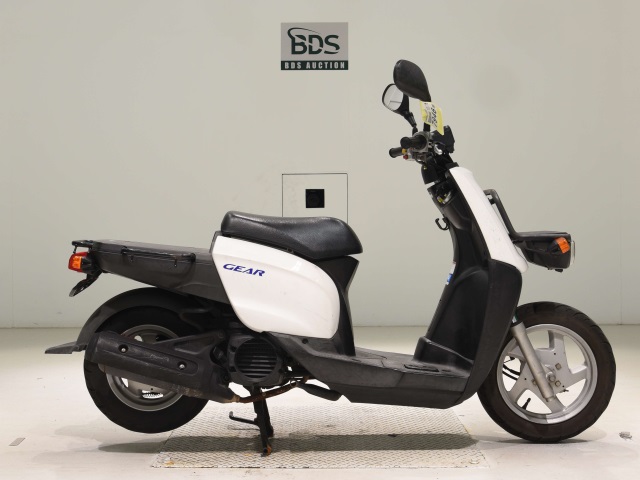 Yamaha GEAR 2011