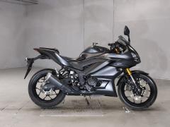 Yamaha YZF-R25 2020