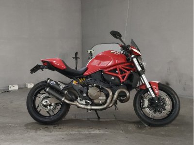 Ducati MONSTER 821 2015
