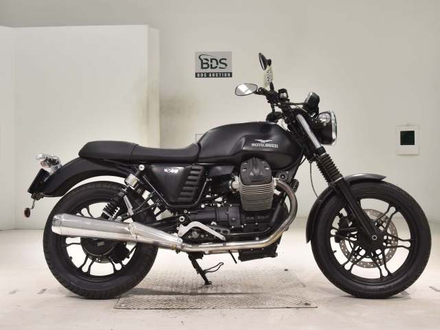 Moto Guzzi V7 STONE 2014