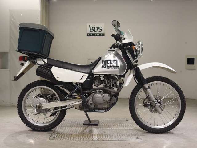 Suzuki DJEBEL200 2002