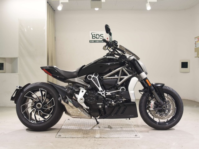 Ducati X DIAVEL S 2017