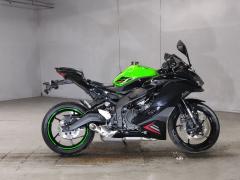 Kawasaki NINJA ZX-25R KRT 2021