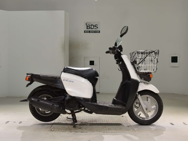 Yamaha GEAR 2011
