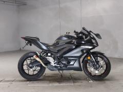 Yamaha YZF-R25 2021
